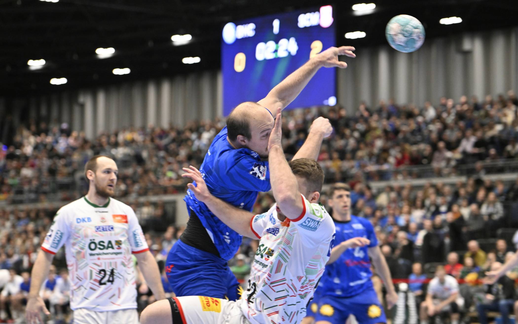 Bilder: Handball-Bundesligist BHC unterliegt Magdeburg​